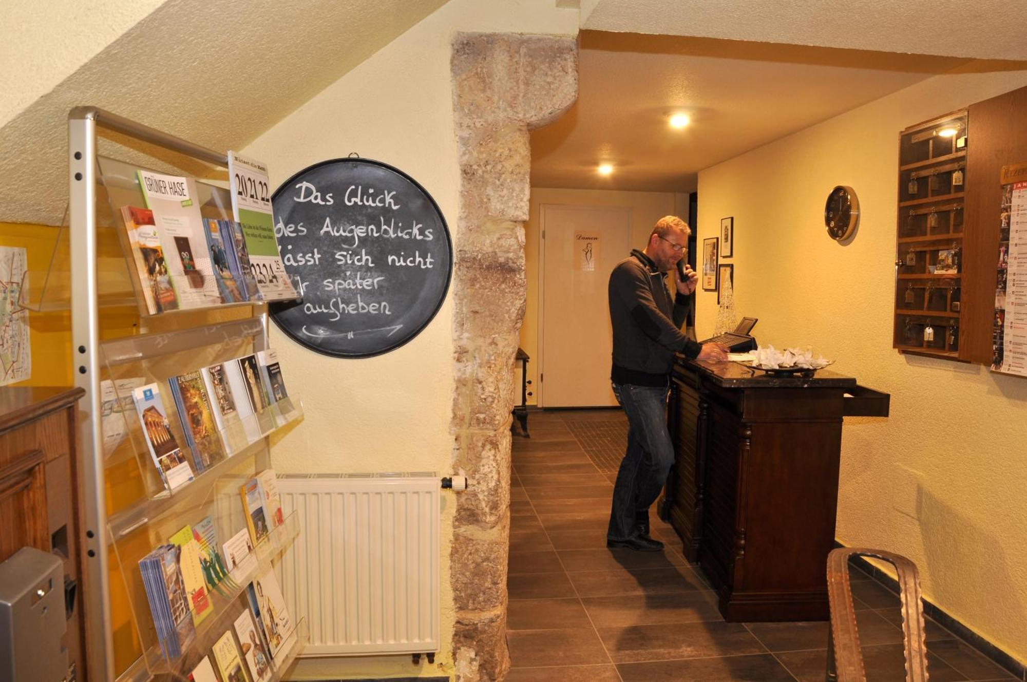 מאינינגן Hotel An Der Kapelle מראה חיצוני תמונה