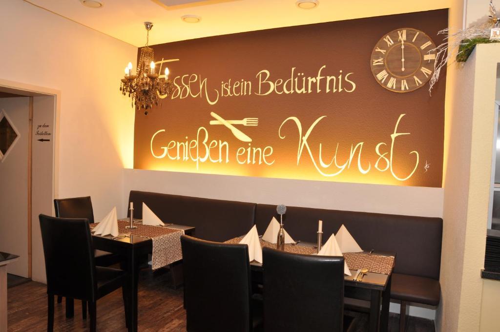 מאינינגן Hotel An Der Kapelle מראה חיצוני תמונה